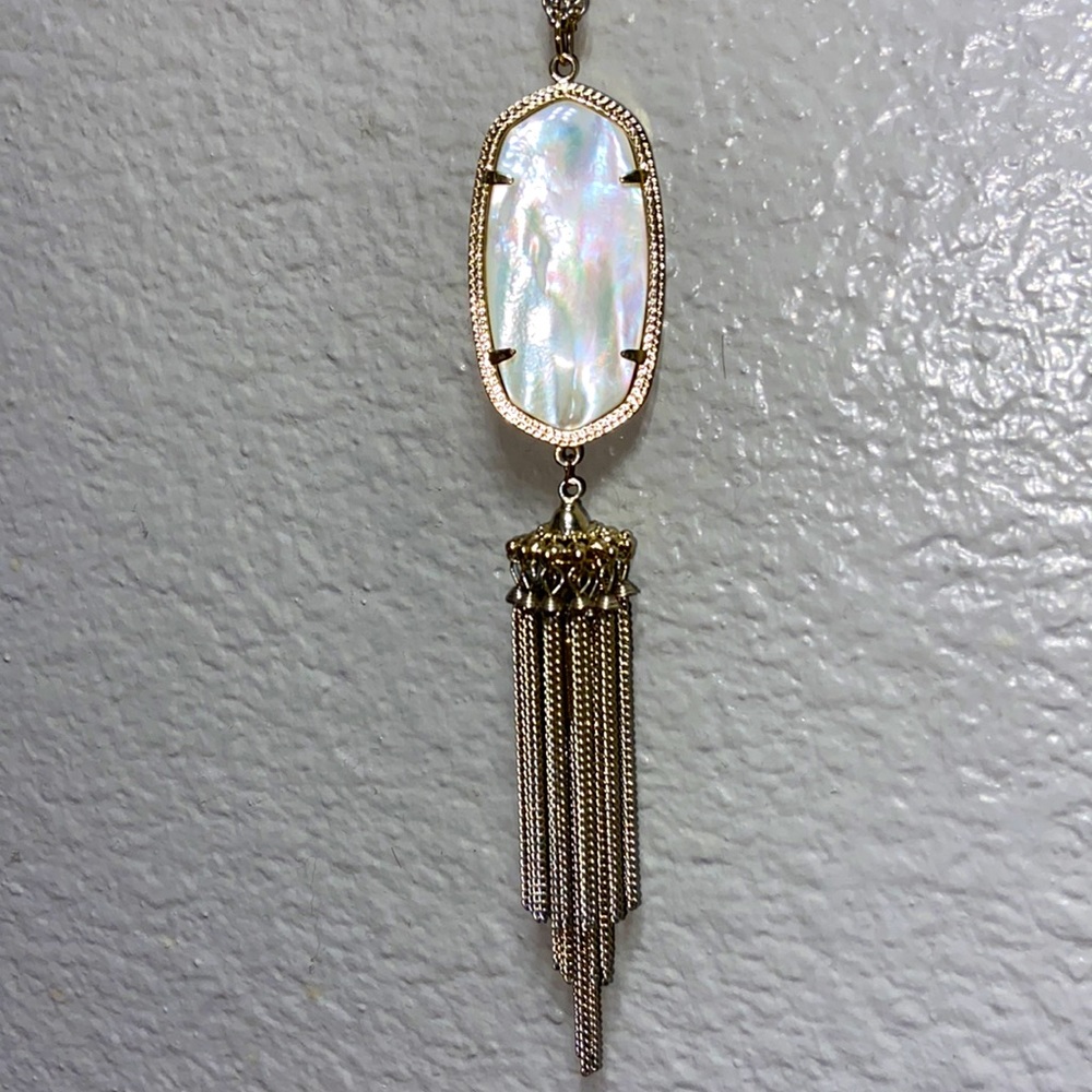 Adjustable Gold Kendra Scott Necklace in Ivory